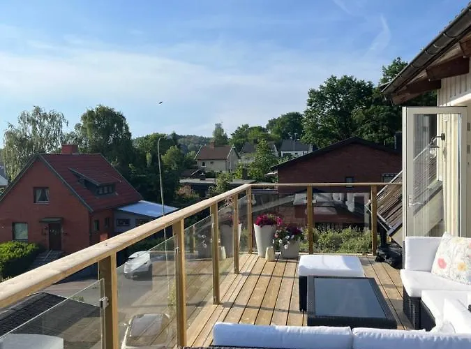 Villa Naera Till Natur Och Stan